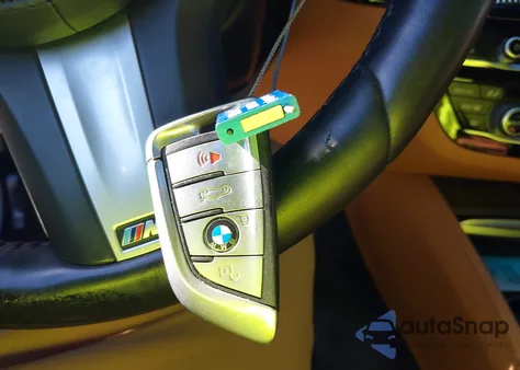 2019 BMW 540 from USA, damaged, VIN WBAJE5C52KWW42453